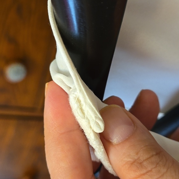 Van Heusen white lace sleeveless blouse. Women's L - Picture 7 of 9